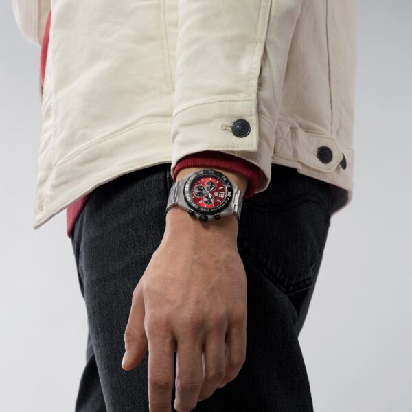 Win This TAG Heuer Formula 1 Chronograph Watch! - Image 7